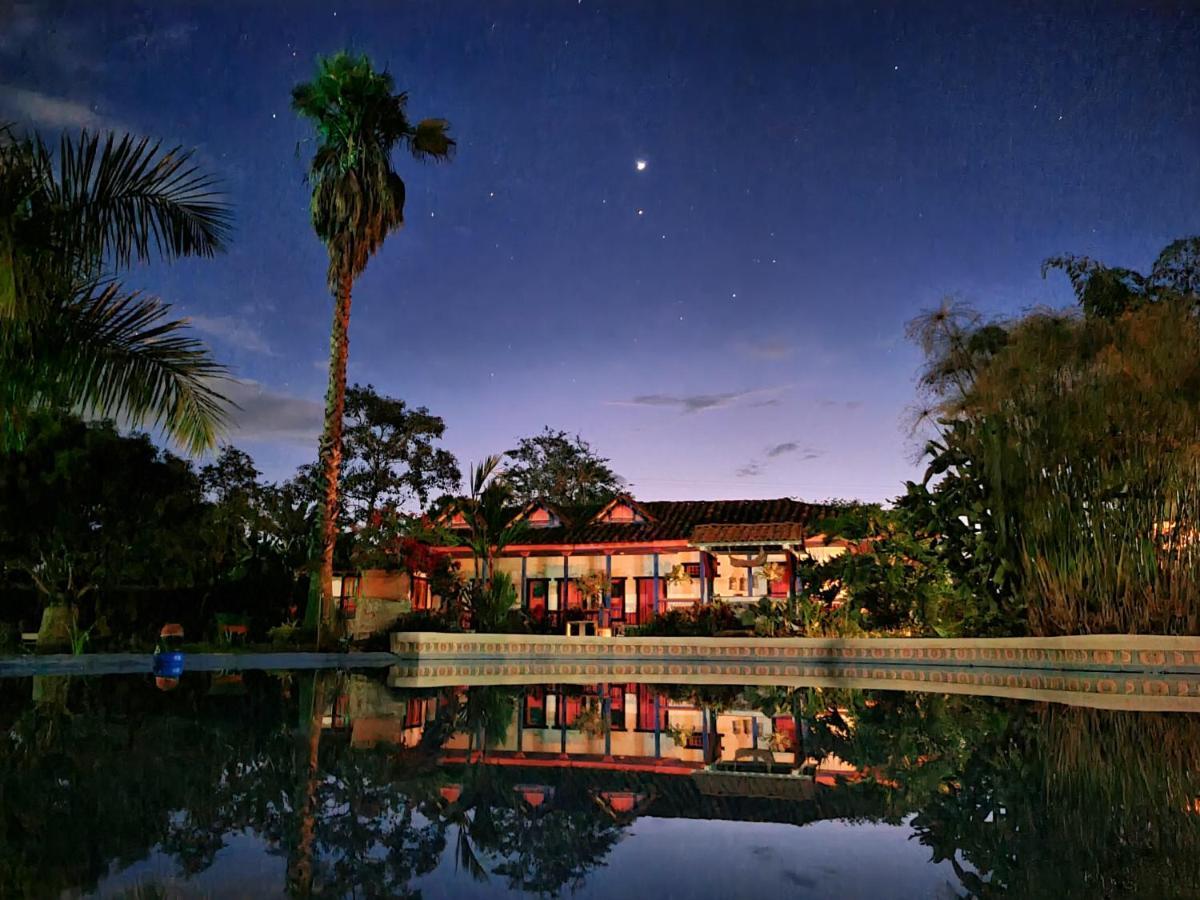 El Percal Hacienda Hotel 蒙特内哥罗 外观 照片