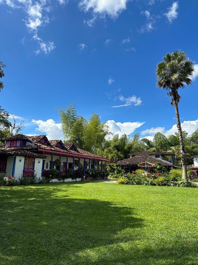 El Percal Hacienda Hotel 蒙特内哥罗 外观 照片